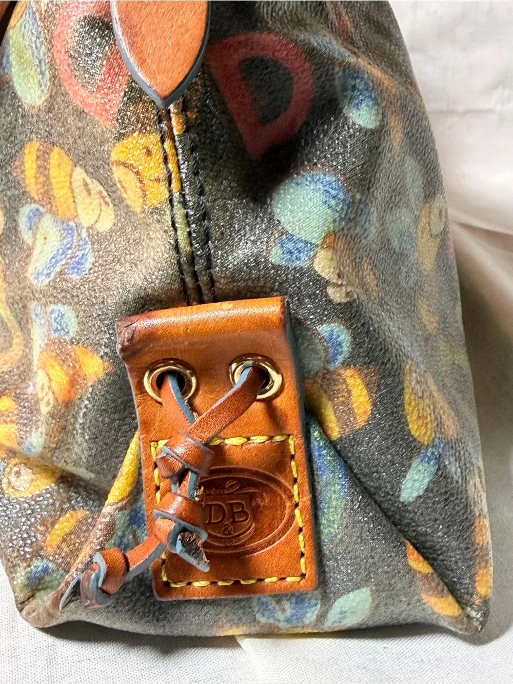Rare Dooney & Bourke Bee Collection 1975 Small Hobo Shoulder Bag Rainbow Zipper